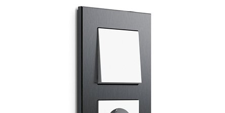 Aluminium black